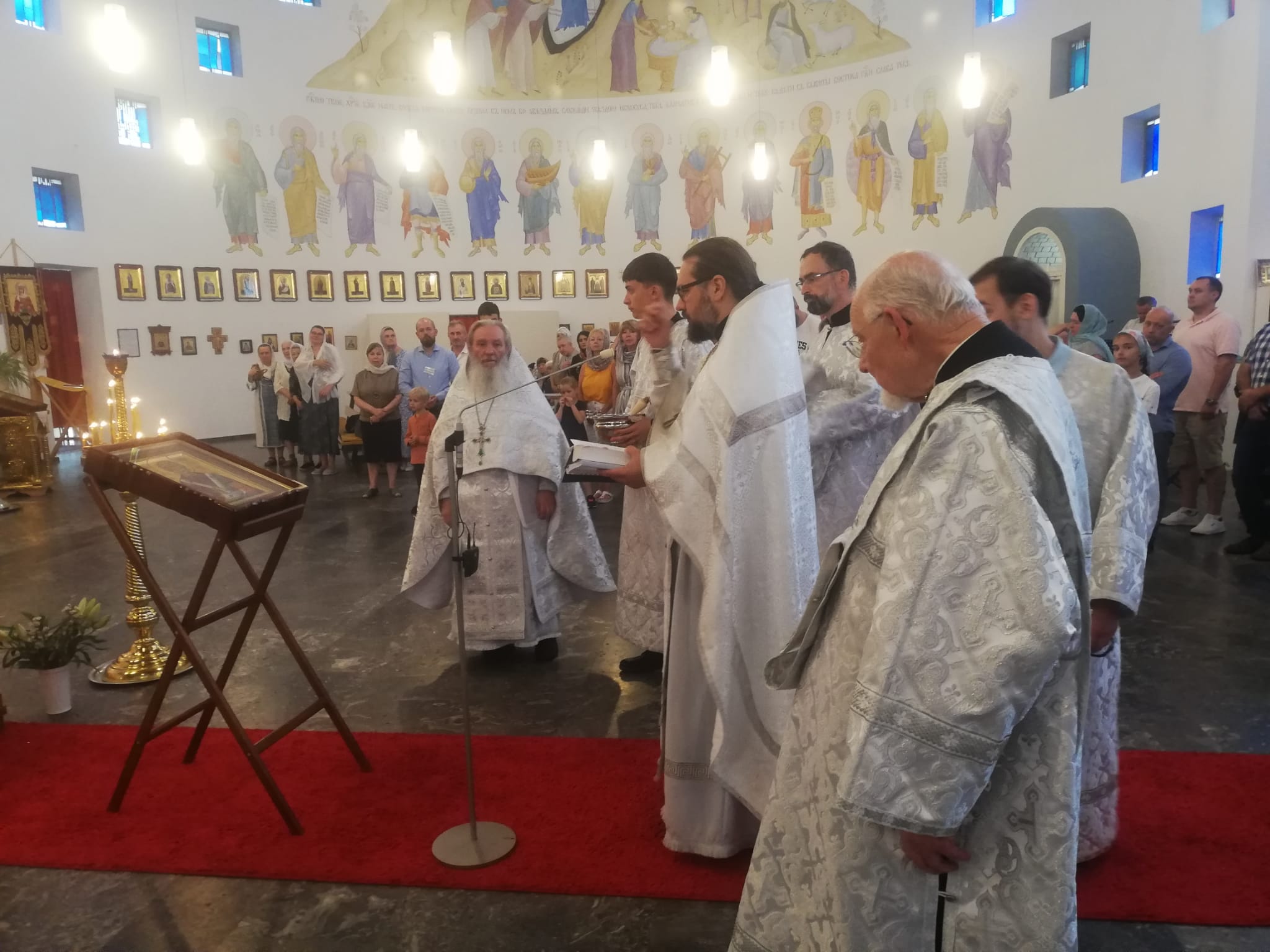 3e7fc4b0 bcd7 40c2 ab48 8d0f53654476